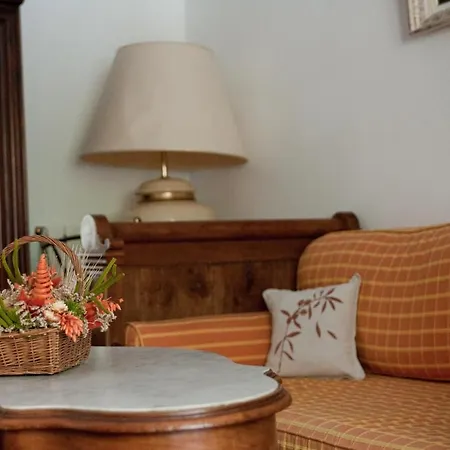 Le Clos Du Buis Hotel
