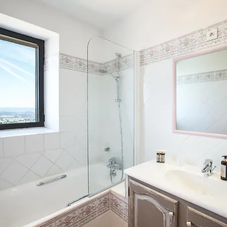 Le Clos Du Buis