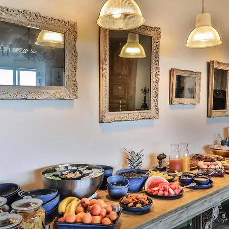 Hotel Le Clos Du Buis