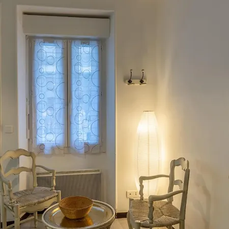 Hotel Le Clos Du Buis 3*