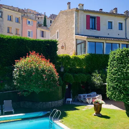 Le Clos Du Buis 3* Bonnieux