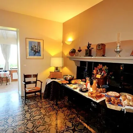 Le Clos Du Buis Hotel 3*