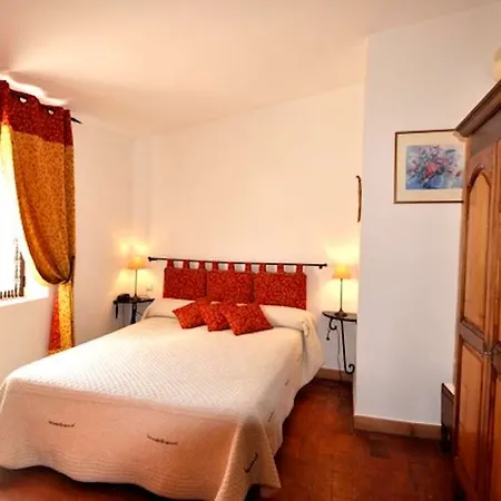 Le Clos Du Buis Hotel 3*