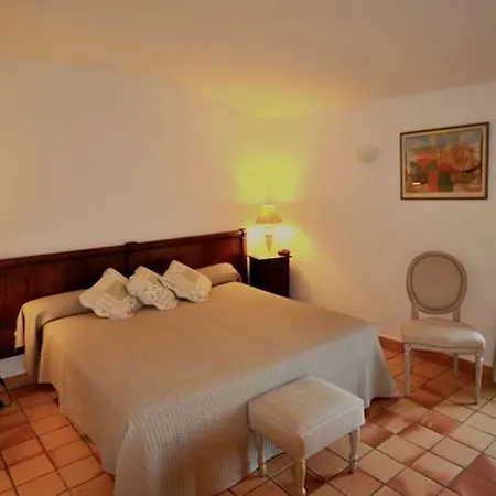 Le Clos Du Buis Hotel