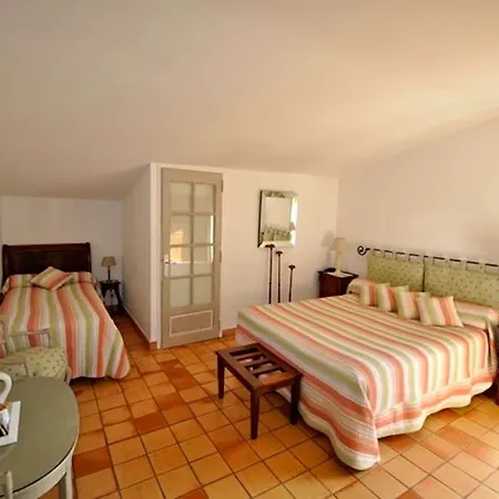 Hotel Le Clos Du Buis Bonnieux